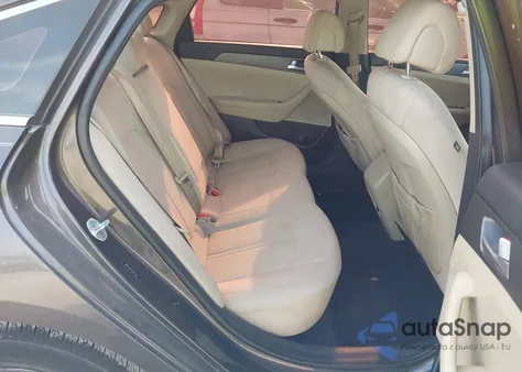 2016 Hyundai Sonata z USA, uszkodzony, nr VIN 5NPE24AF1GH411205